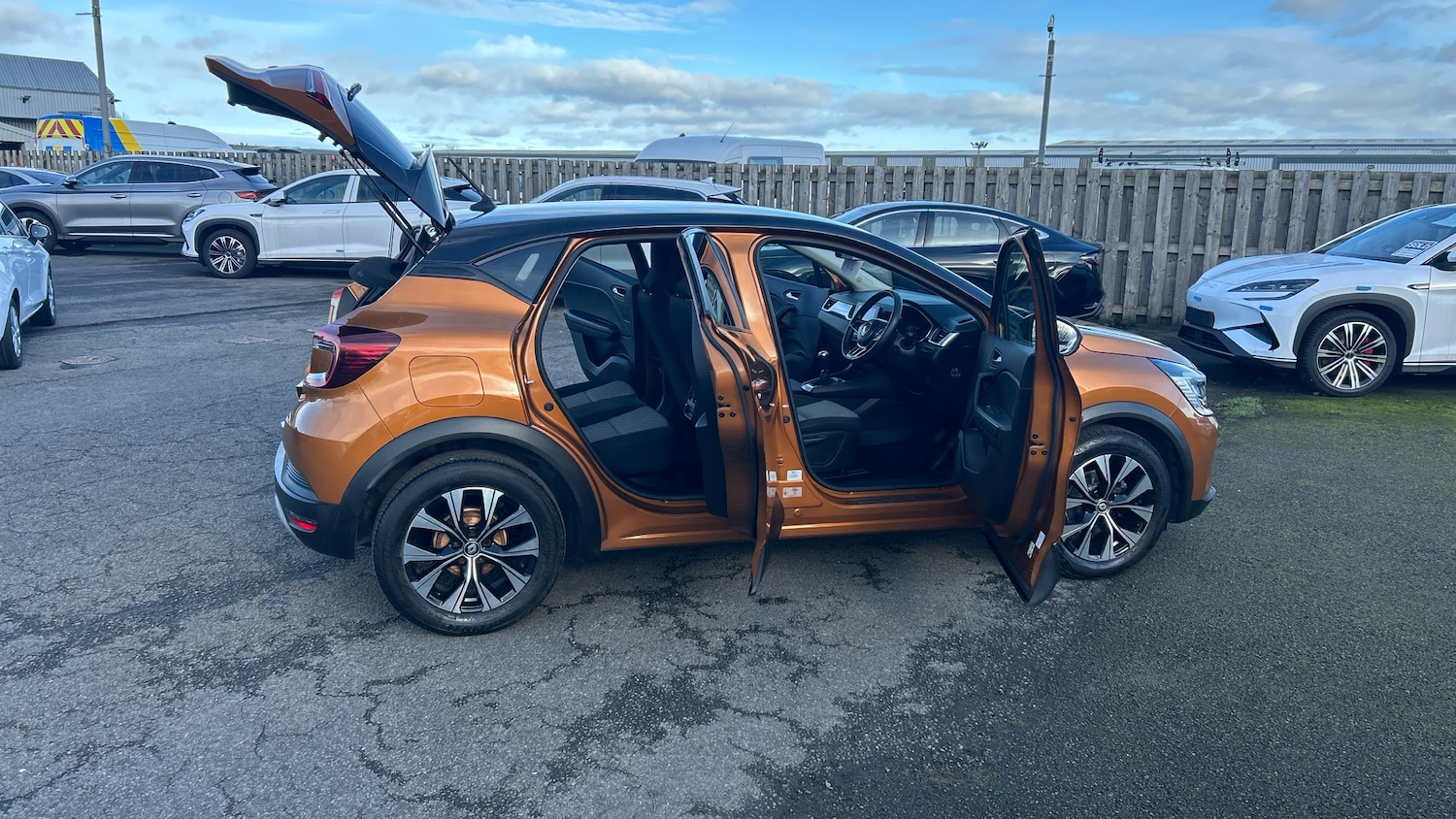 Used Renault Captur 2021 for sale - 77572649: Photo 56