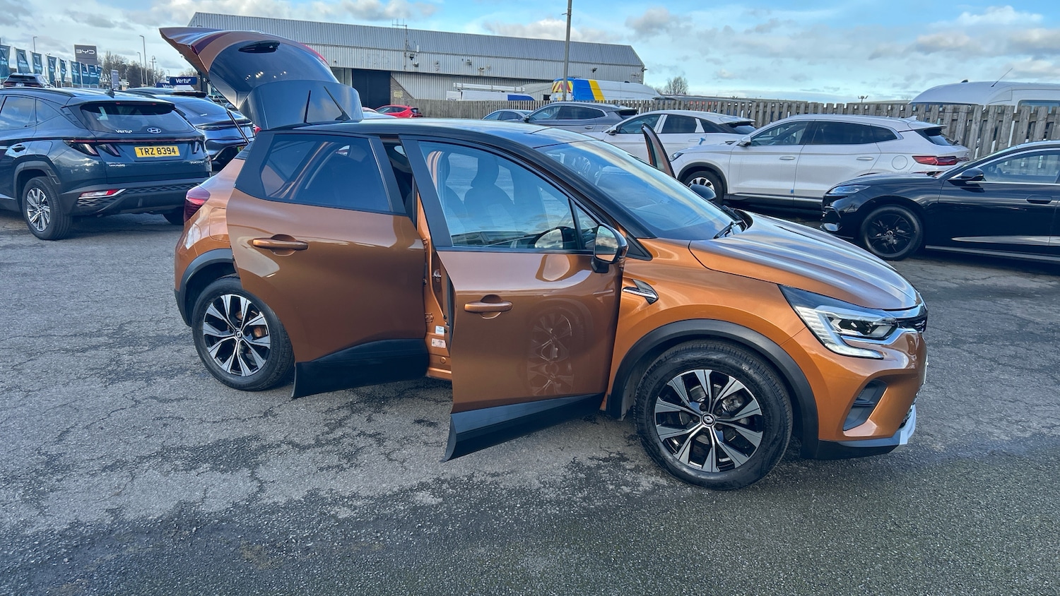 Used Renault Captur 2021 for sale - 77572649: Photo 58