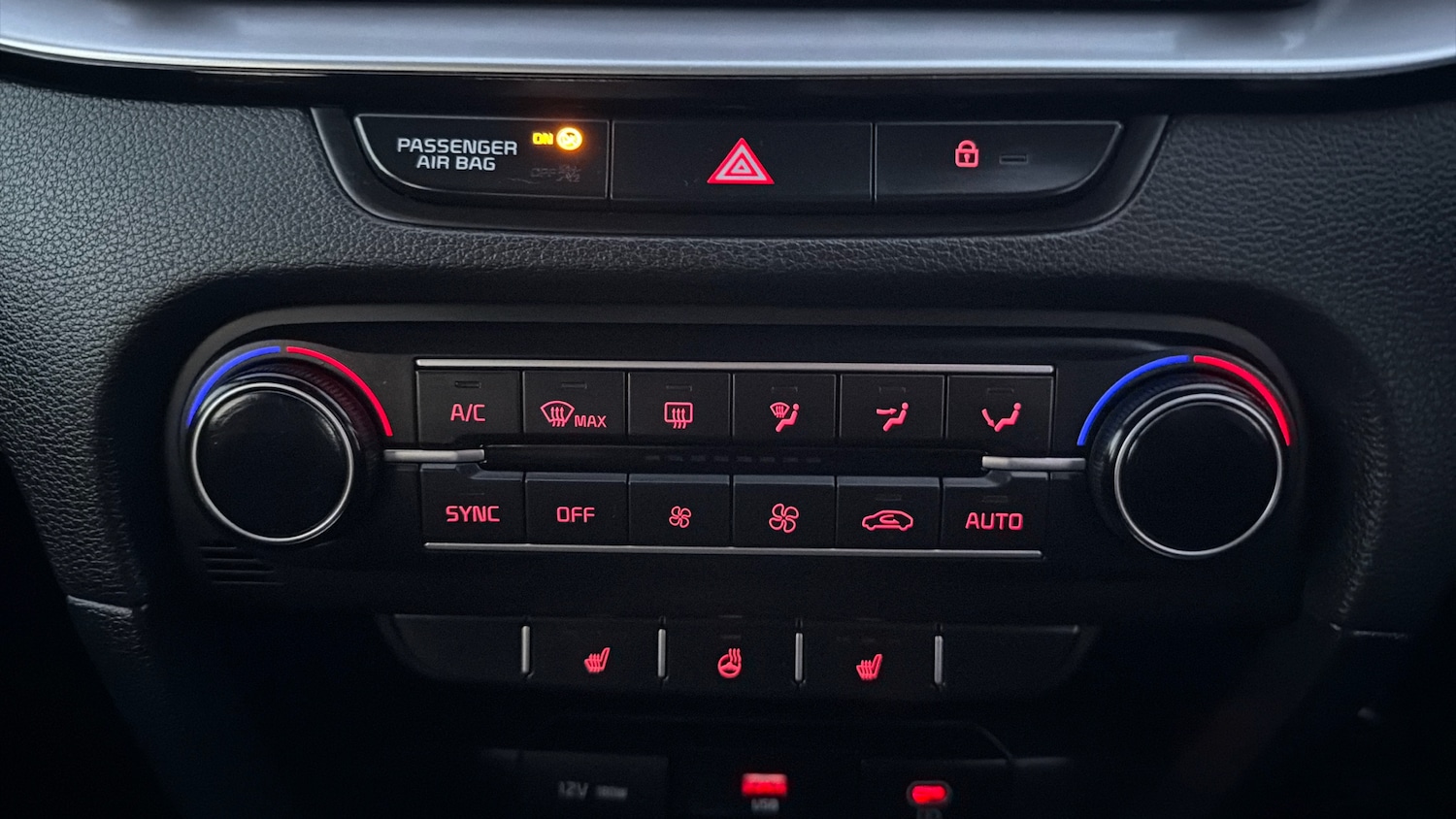 Used Kia Ceed 2022 for sale - 77195158: Photo 30