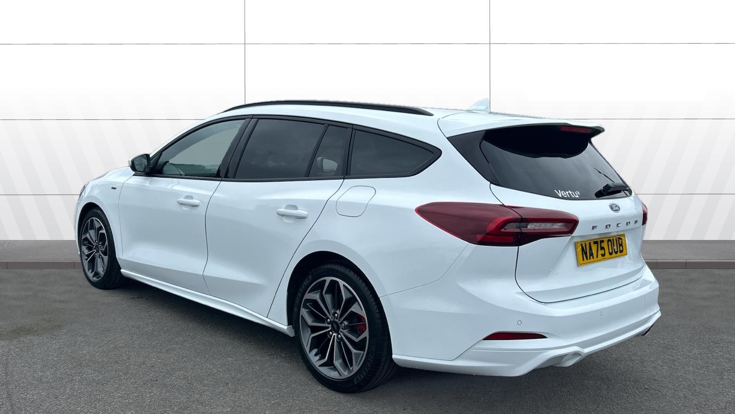 Used Ford Focus 2025 for sale - 76372264: Photo 2