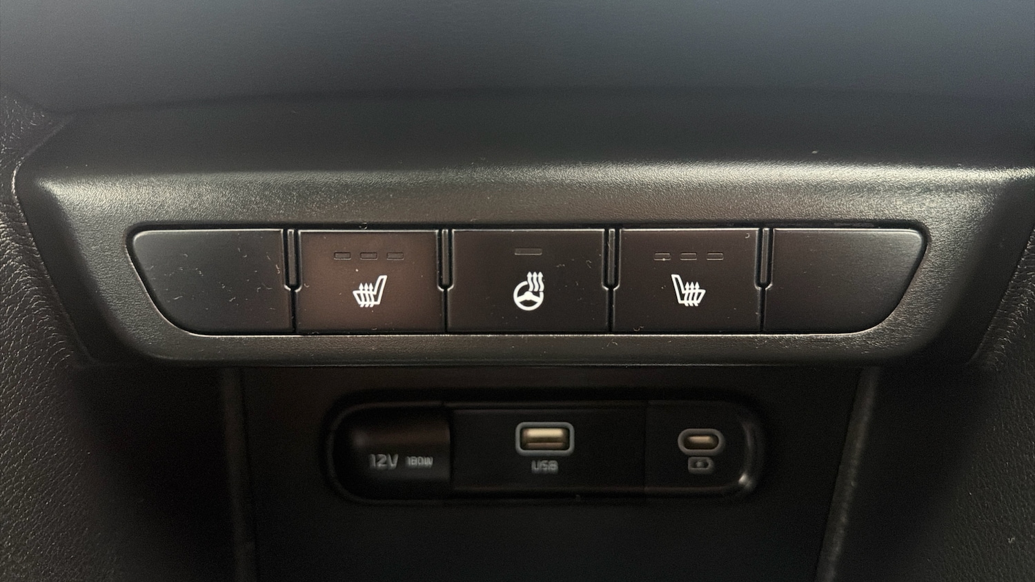 Used Kia Sportage 2023 for sale - 76882356: Photo 31