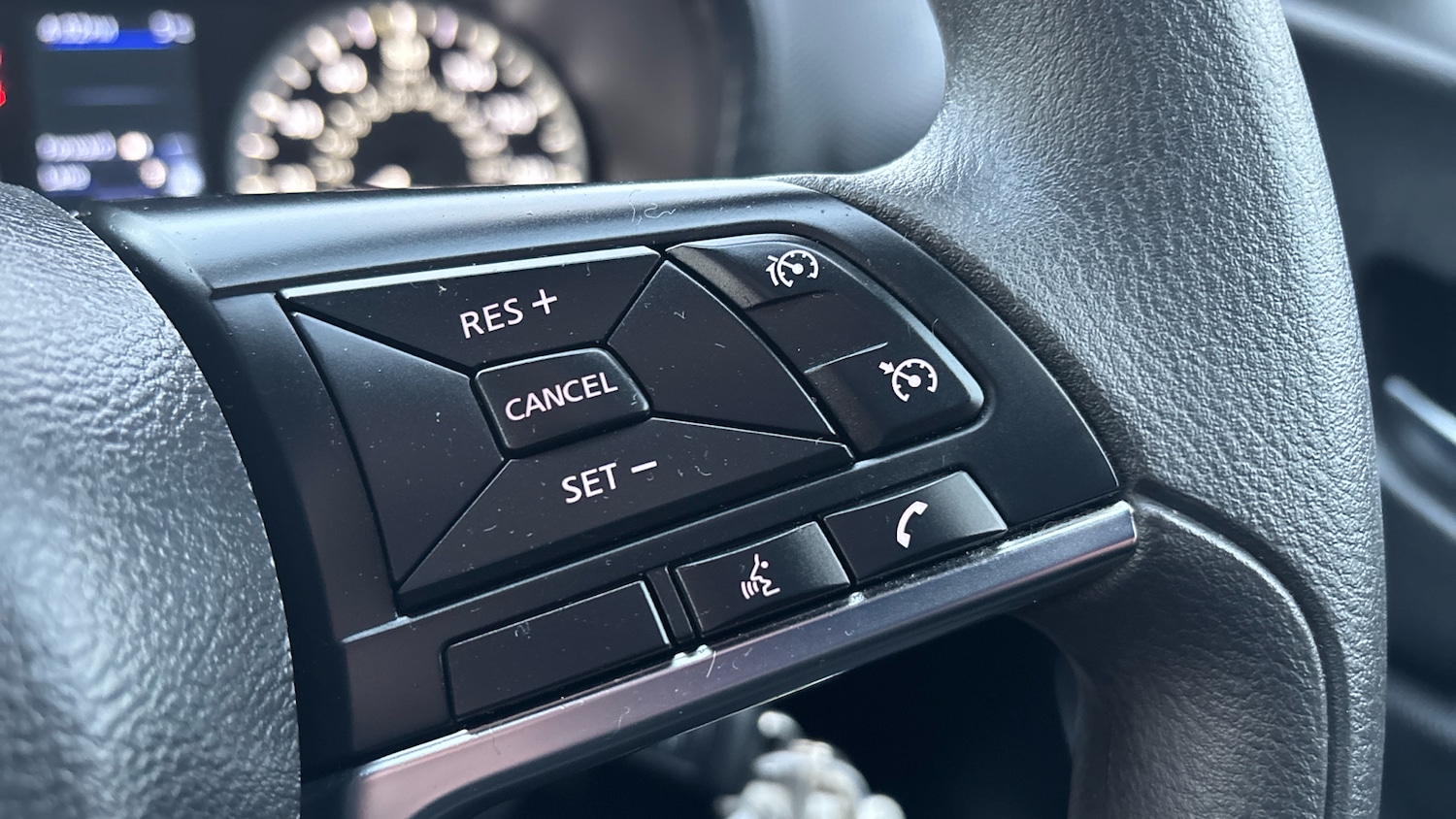 Used Nissan Juke 2024 for sale - 77076981: Photo 48