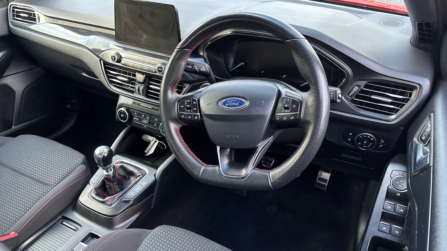 Used Ford Focus 2018 for sale - 77545715: Photo 11