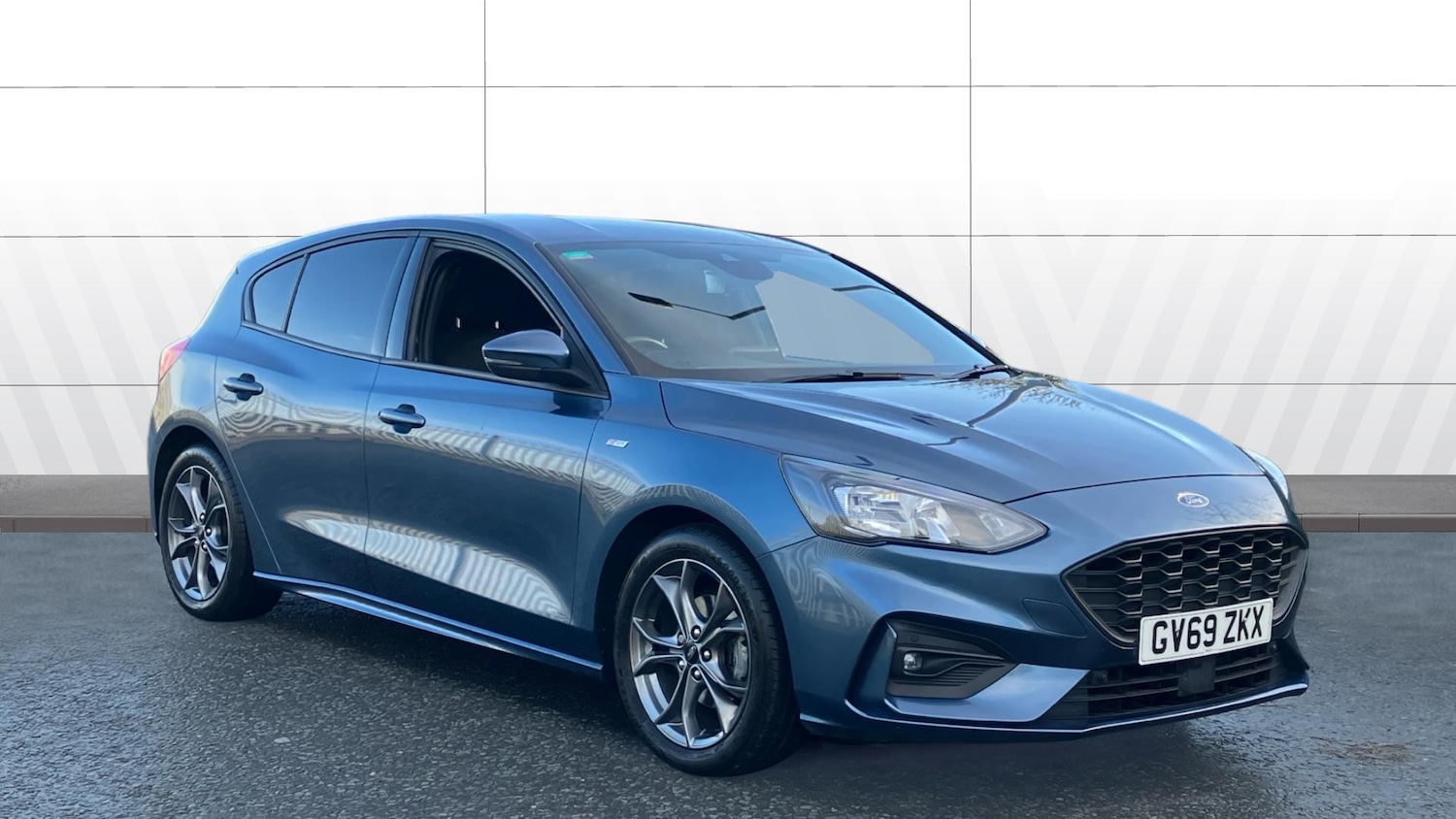 Used Ford Focus 2020 for sale - 76844771: Photo 1