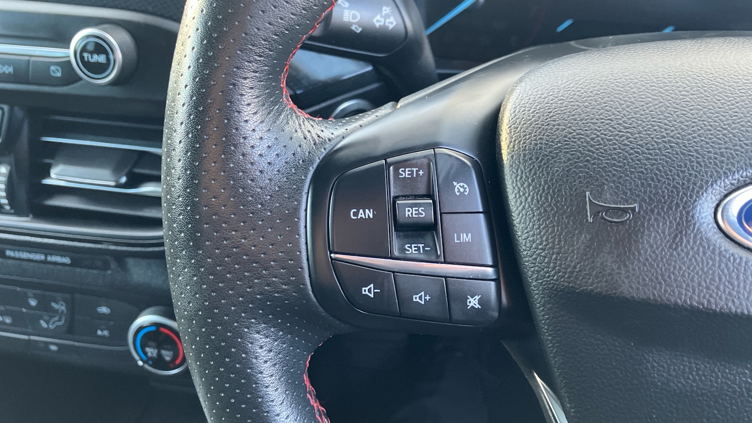 Used Ford Focus 2020 for sale - 76844771: Photo 21