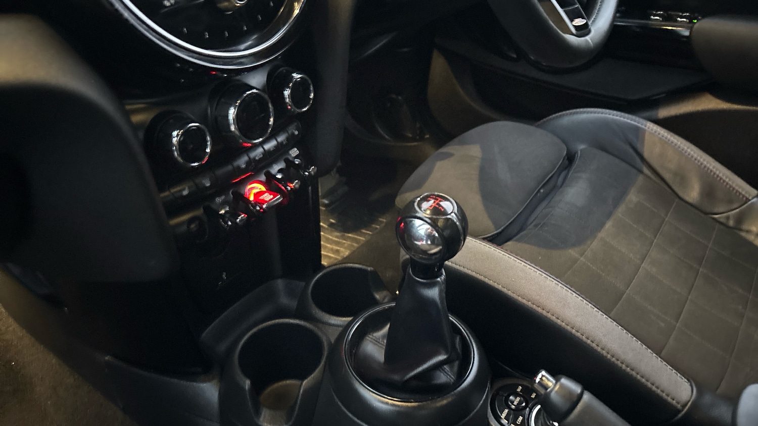 Used MINI Hatch 2022 for sale - 77063212: Photo 13