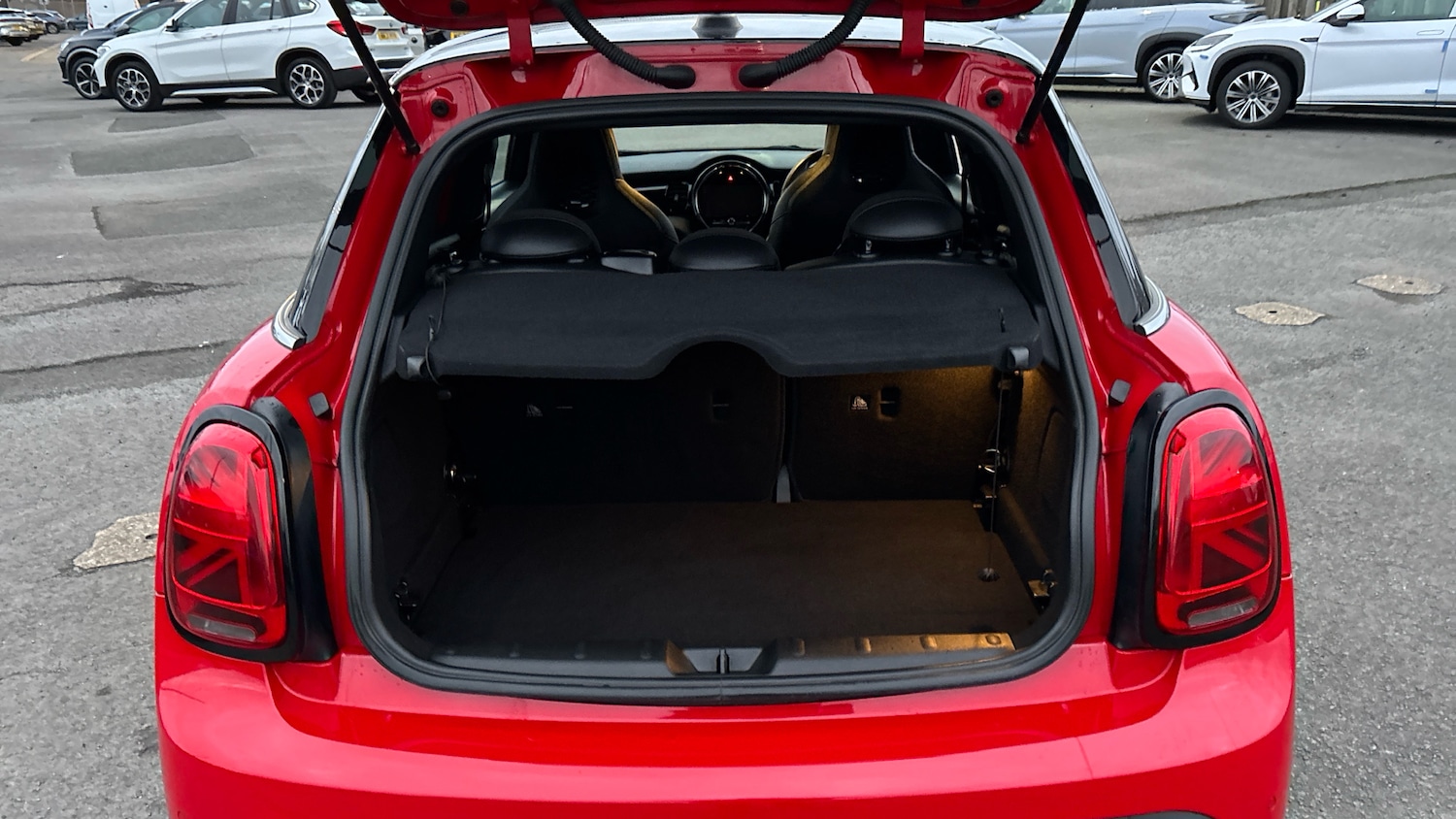 Used MINI Hatch 2022 for sale - 77063212: Photo 4