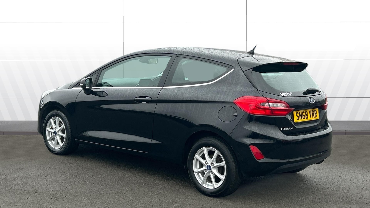 Used Ford Fiesta 2018 for sale - 77404463: Photo 2