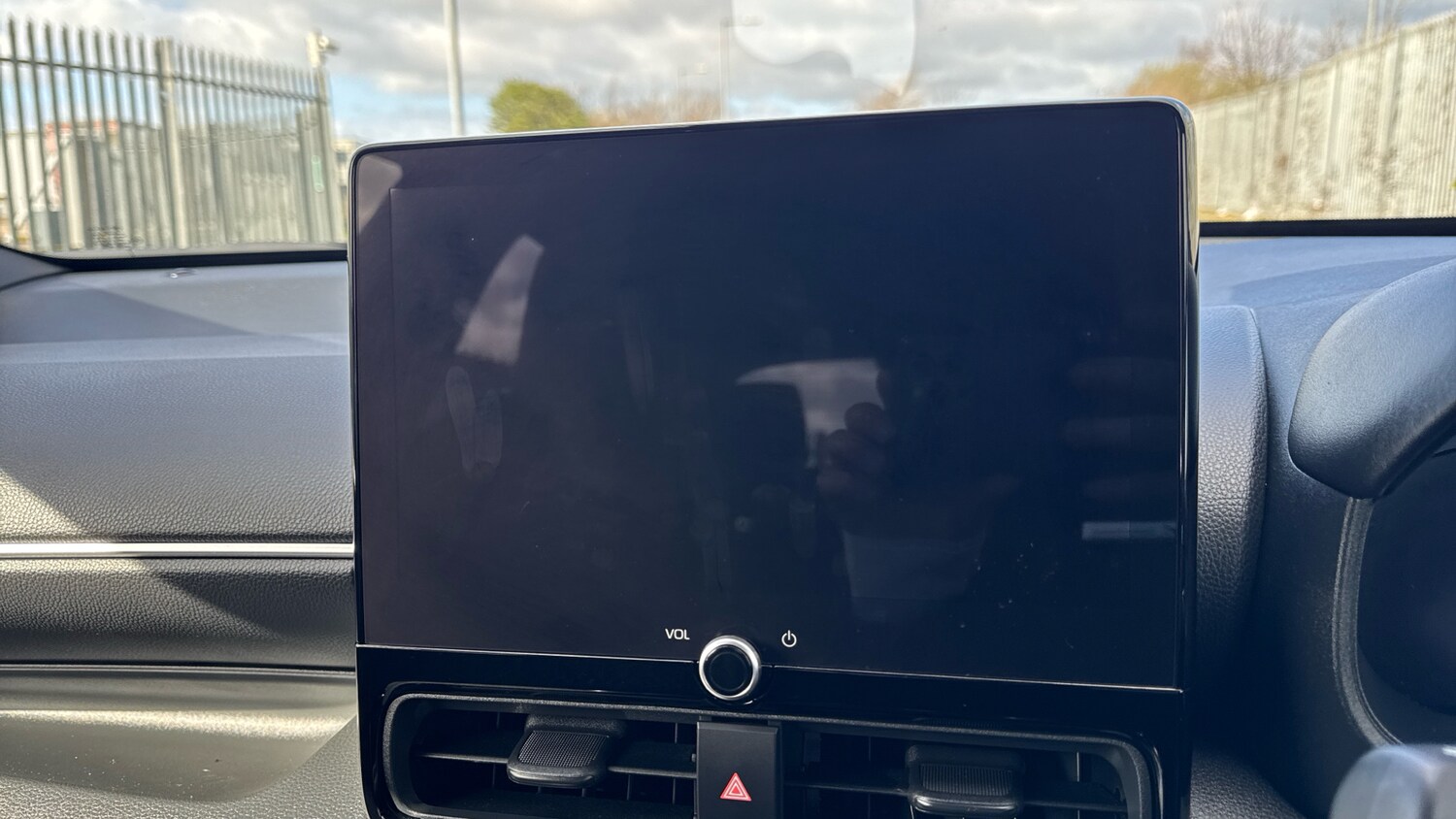 Used Toyota Yaris 2024 for sale - 78077517: Photo 12