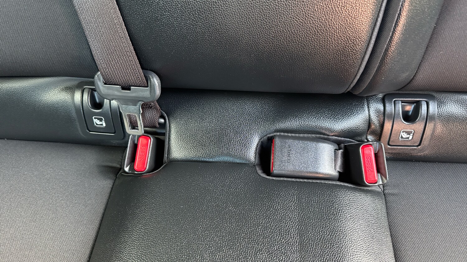 Used Toyota Yaris 2024 for sale - 78077517: Photo 17