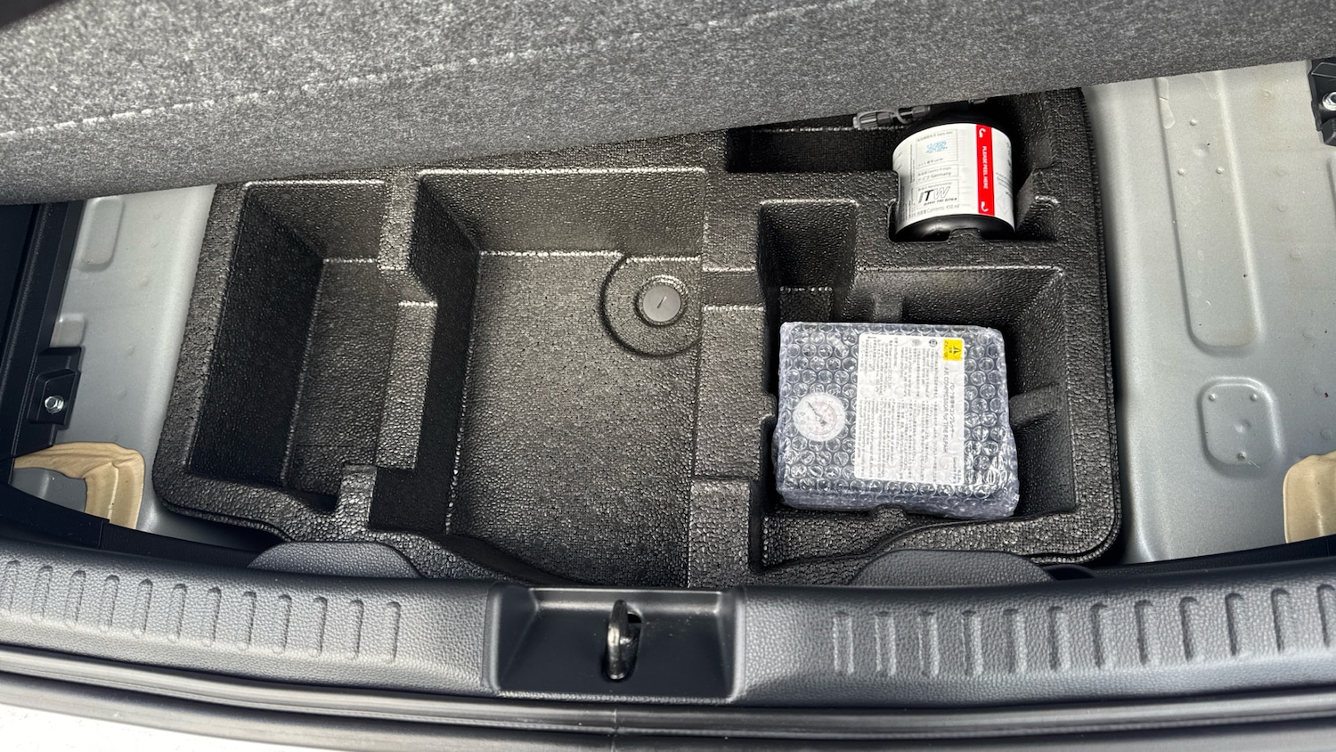 Used Toyota Yaris 2024 for sale - 78077517: Photo 38