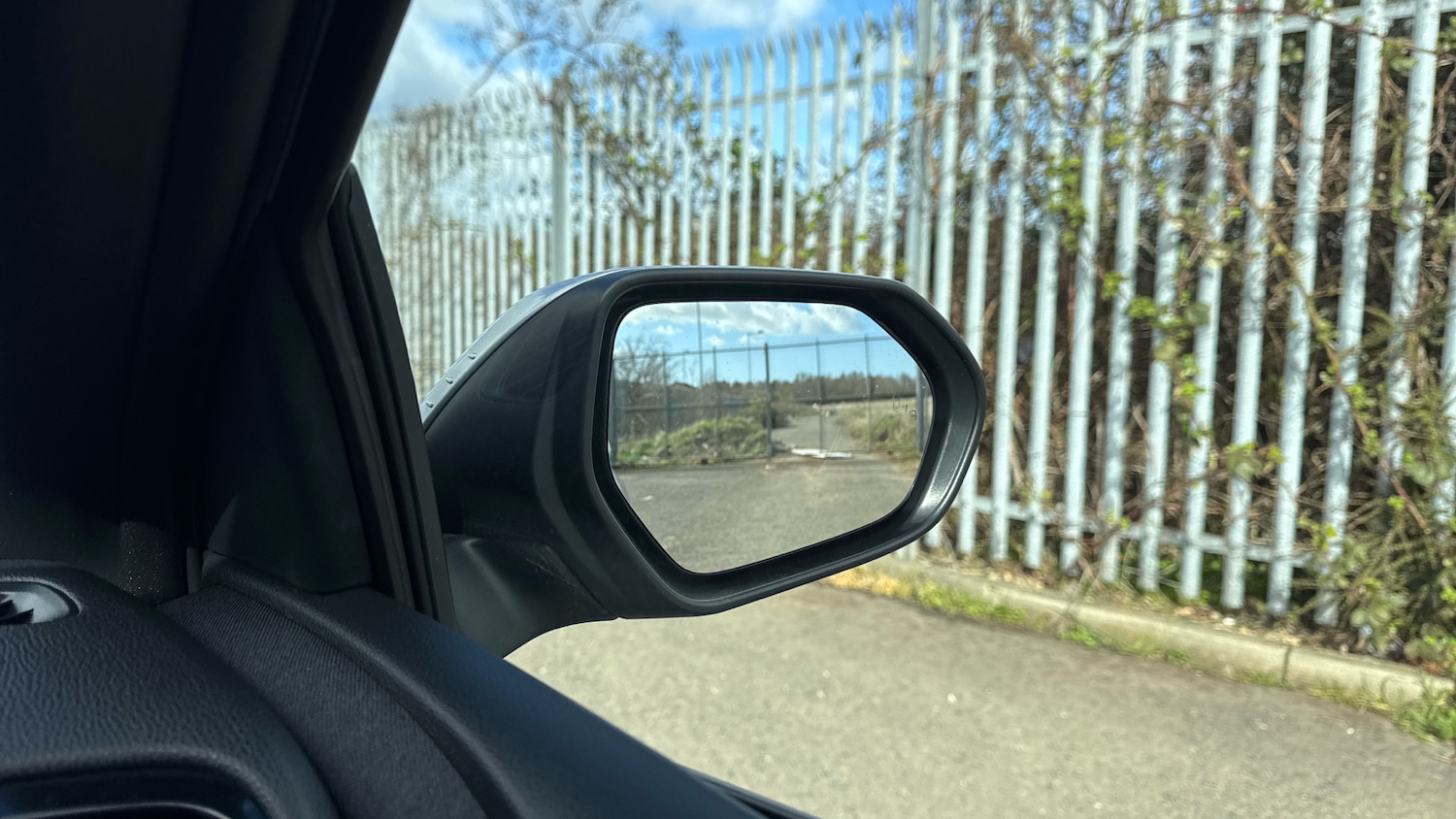 Used Toyota Yaris 2024 for sale - 78077517: Photo 57