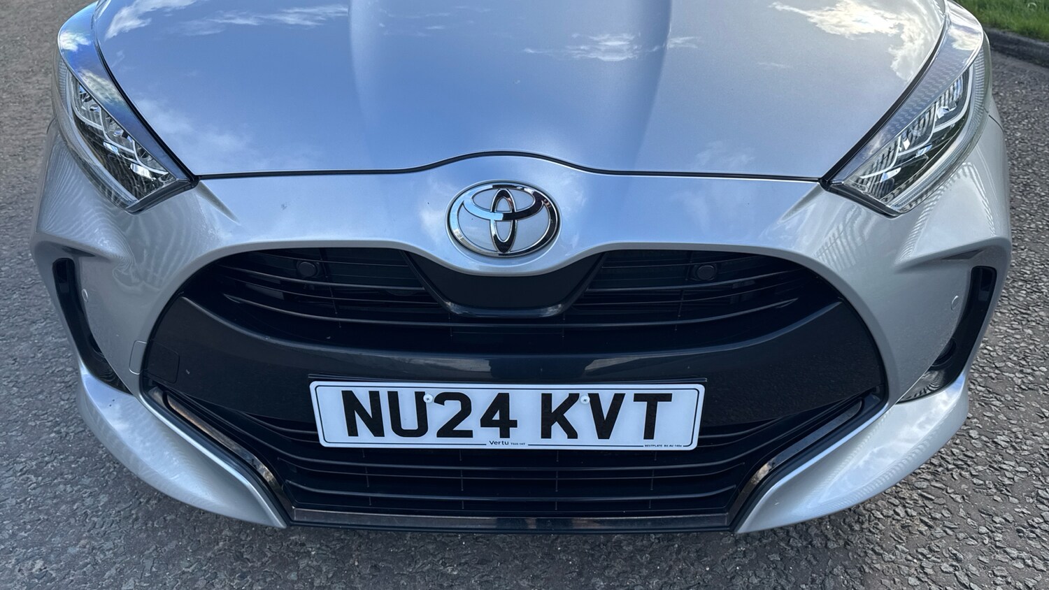 Used Toyota Yaris 2024 for sale - 78077517: Photo 8