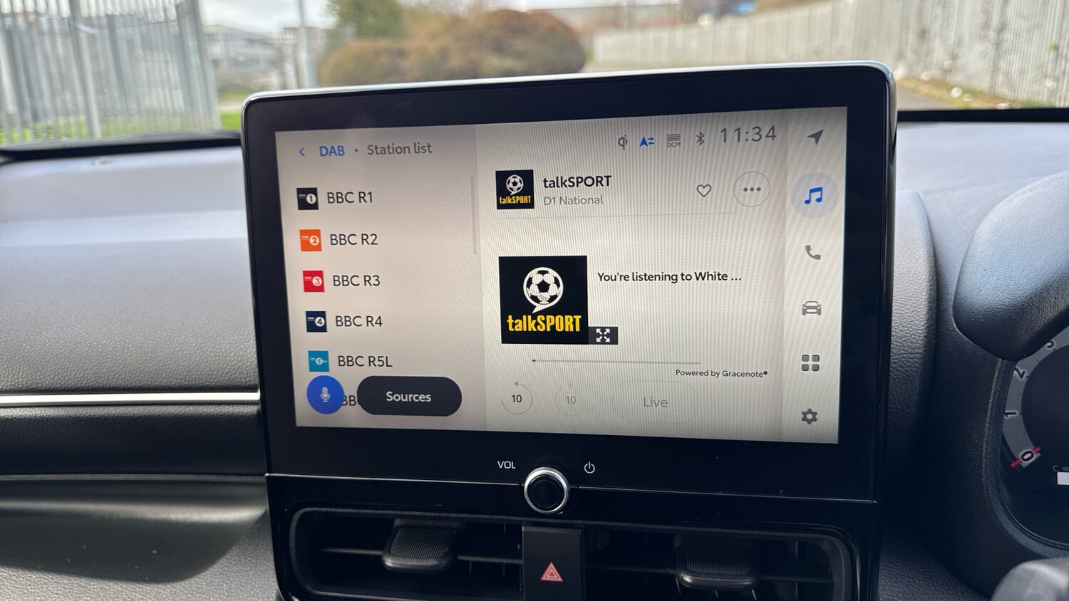 Used Toyota Yaris 2024 for sale - 78077517: Photo 87