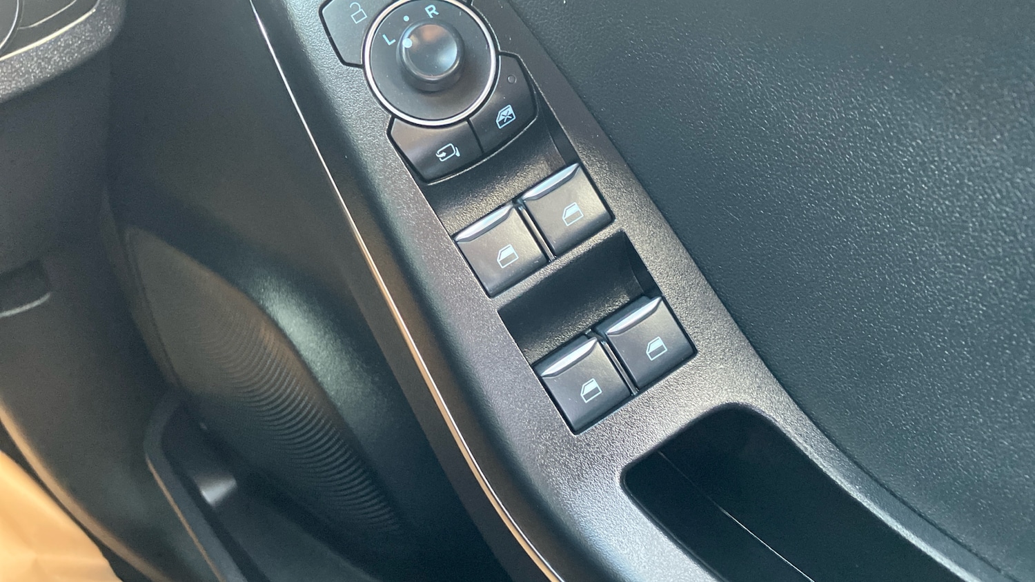 Used Ford Puma 2023 for sale - 76363264: Photo 37