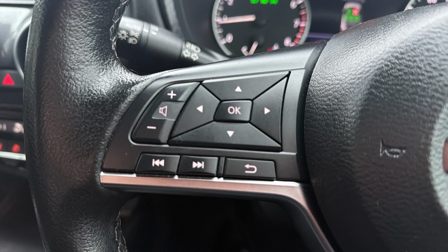 Used Nissan Juke 2024 for sale - 77385046: Photo 21