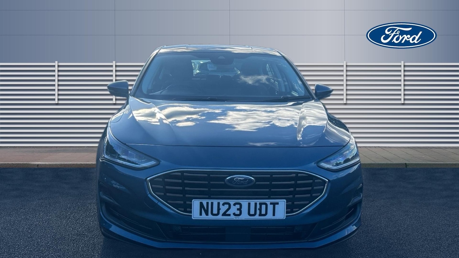 Used Ford Focus 2023 for sale - 76363211: Photo 3