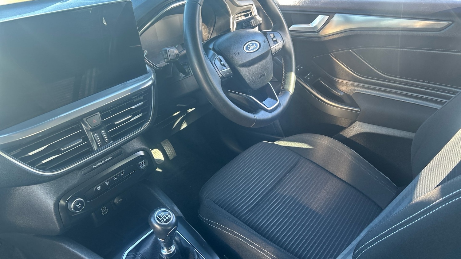 Used Ford Focus 2023 for sale - 76363211: Photo 9