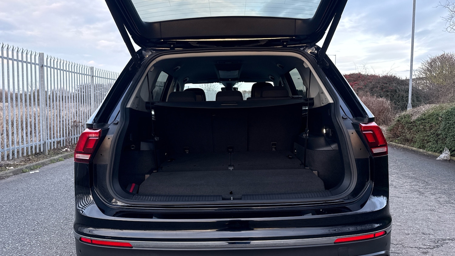 Used Volkswagen Tiguan Allspace 2022 for sale - 77675331: Photo 4