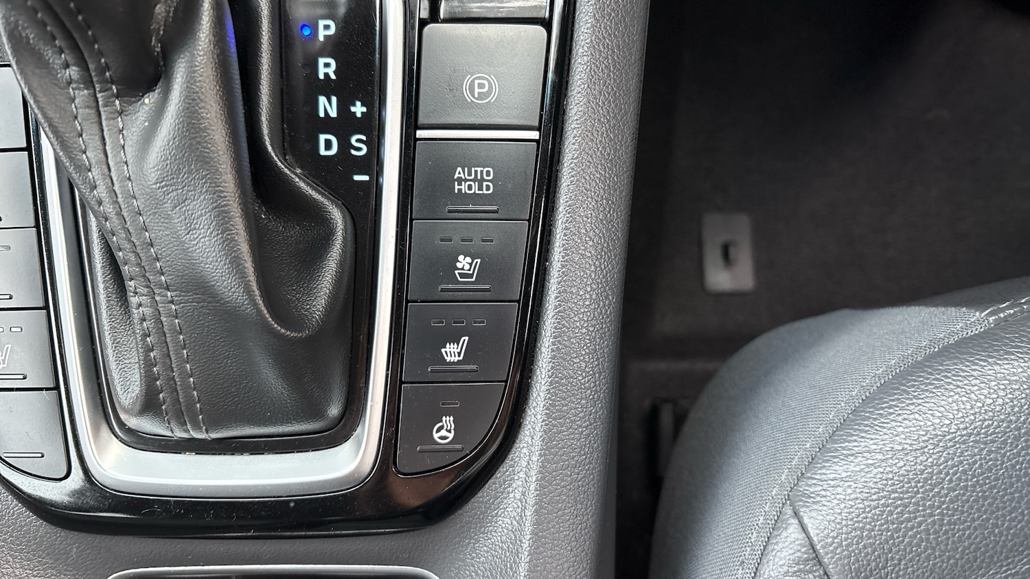 Used Hyundai IONIQ 2022 for sale - 76363220: Photo 31