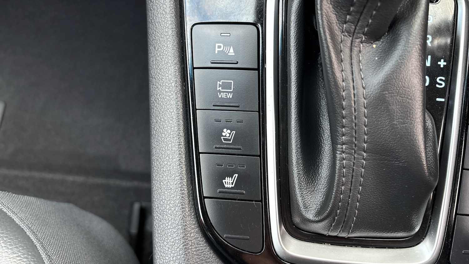 Used Hyundai IONIQ 2022 for sale - 76363220: Photo 32