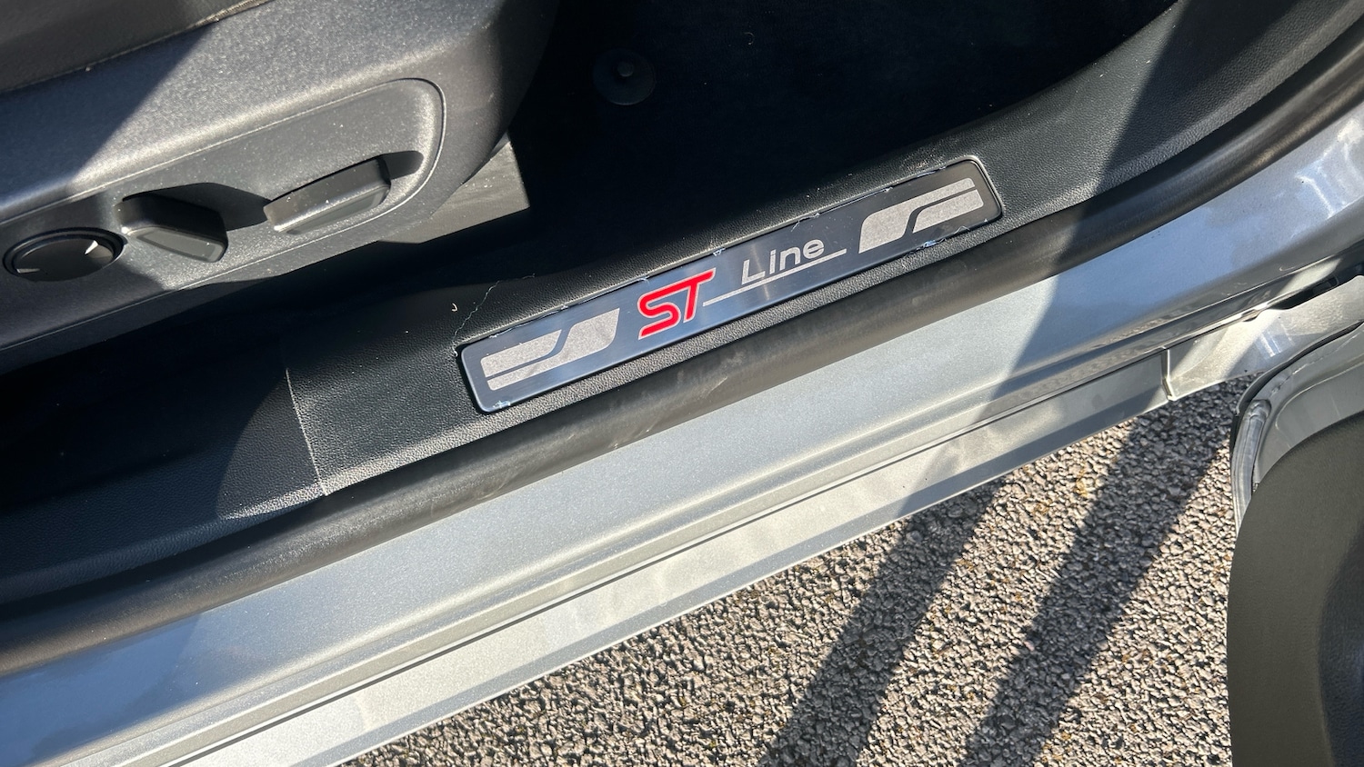 Vehicle 44