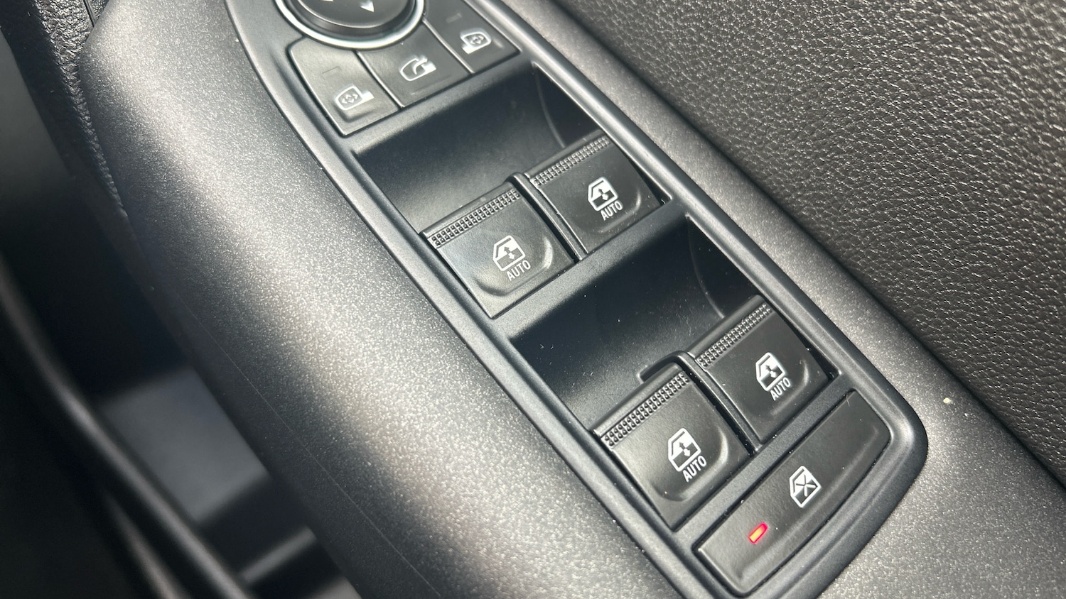 Used Renault Captur 2020 for sale - 78090560: Photo 22