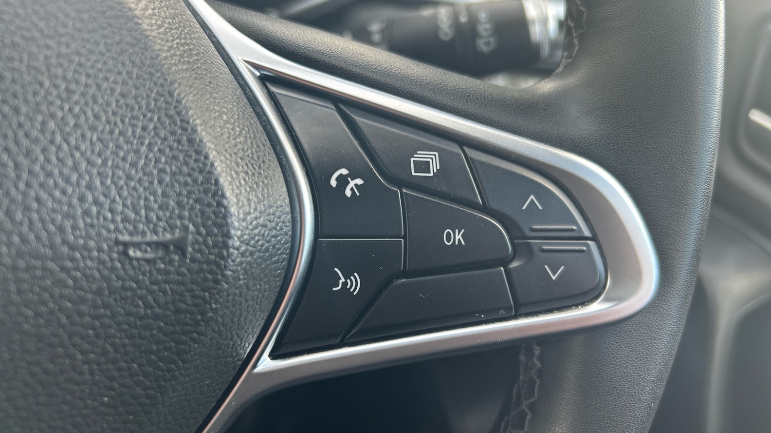 Used Renault Captur 2020 for sale - 78090560: Photo 24