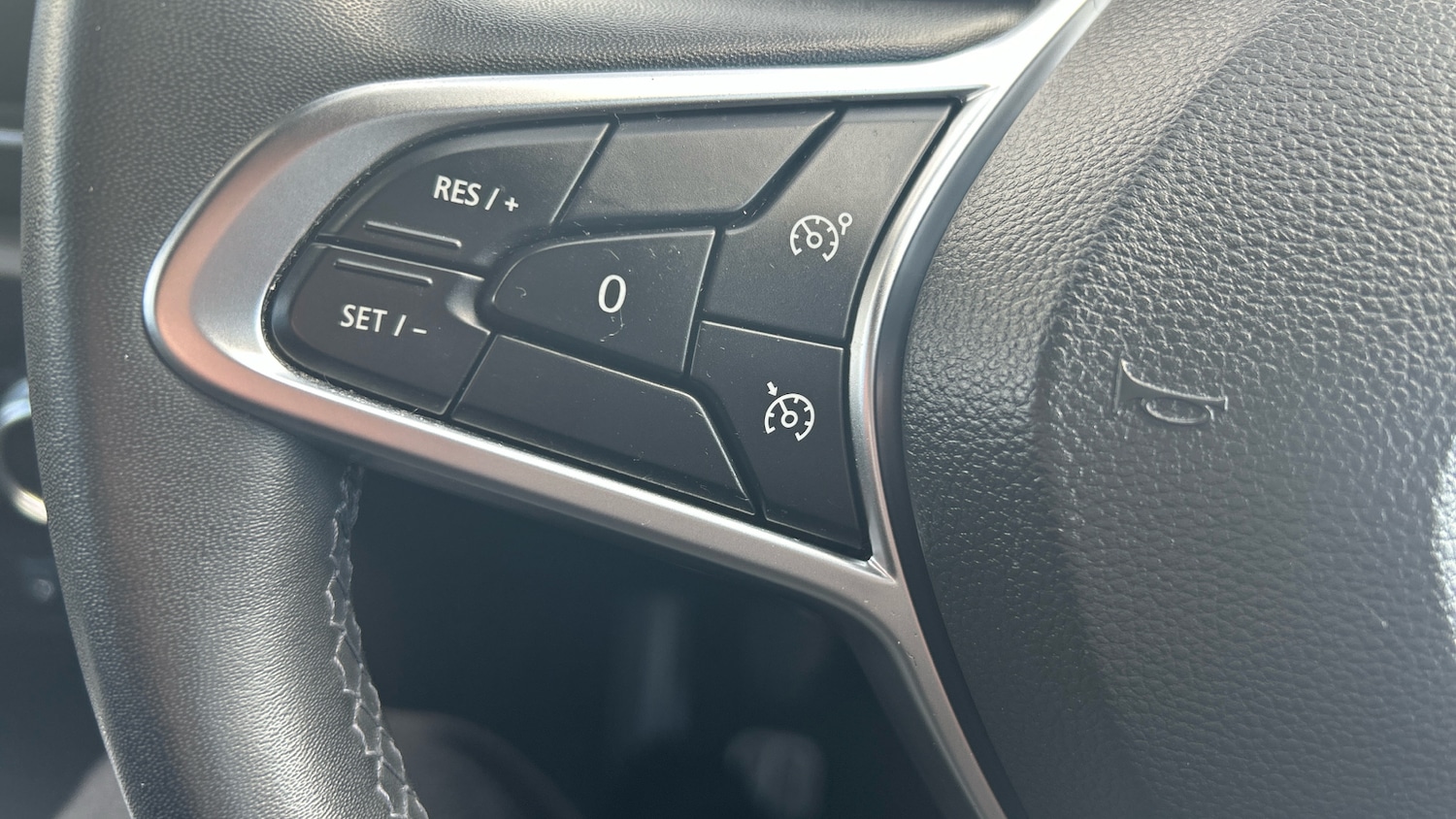 Used Renault Captur 2020 for sale - 78090560: Photo 26