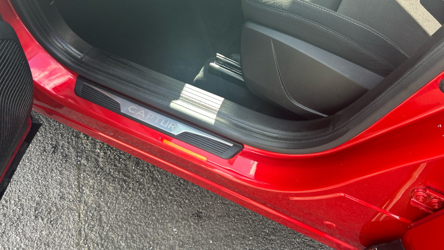 Used Renault Captur 2020 for sale - 78090560: Photo 47