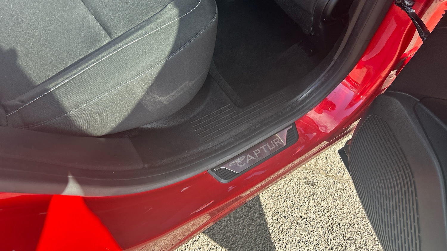 Used Renault Captur 2020 for sale - 78090560: Photo 49