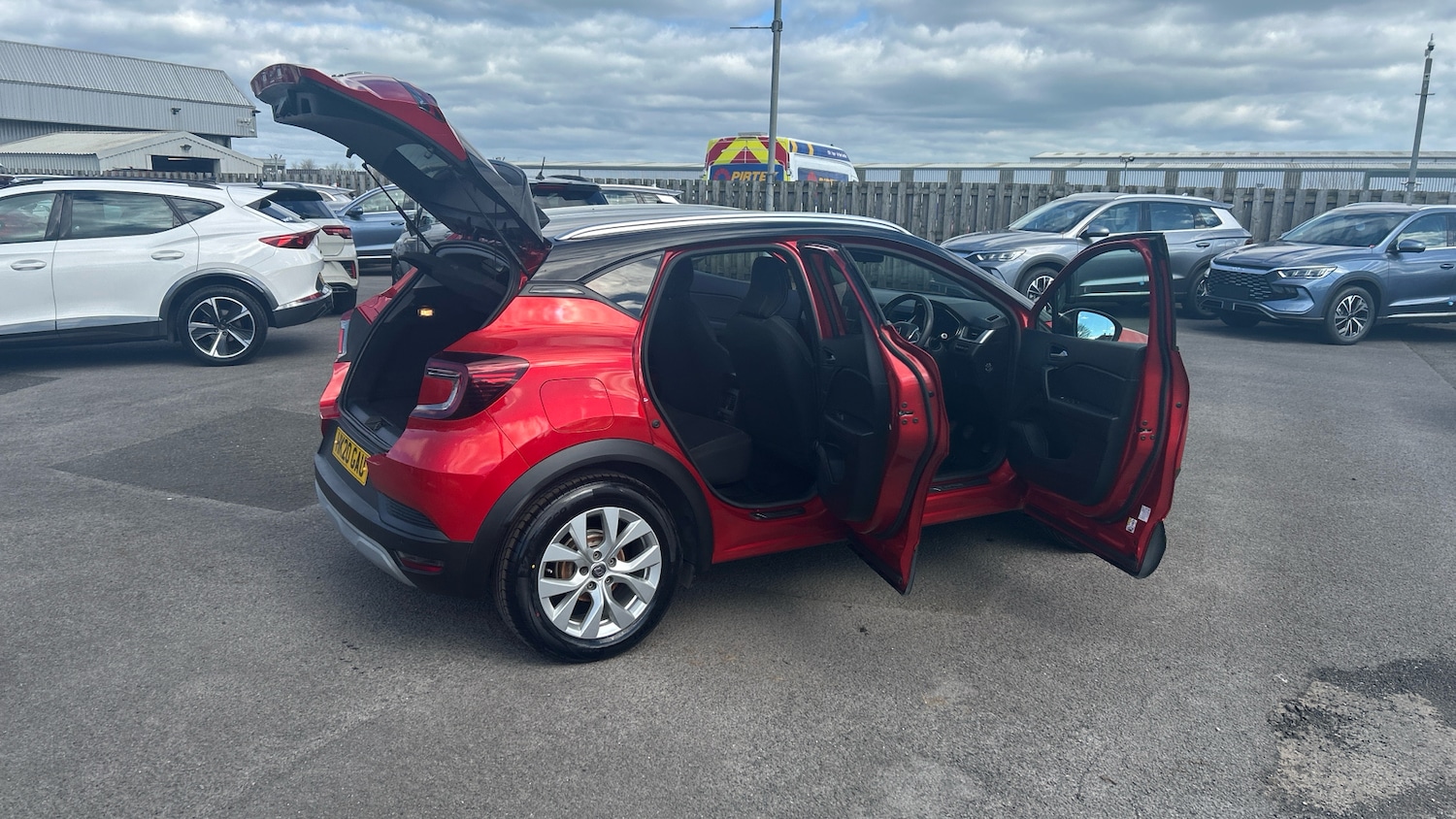 Used Renault Captur 2020 for sale - 78090560: Photo 66