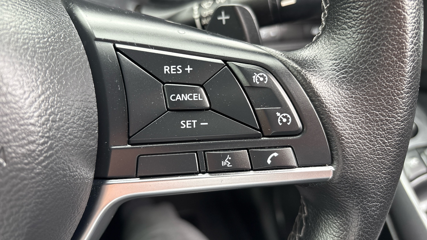 Used Nissan Juke 2023 for sale - 76366831: Photo 25