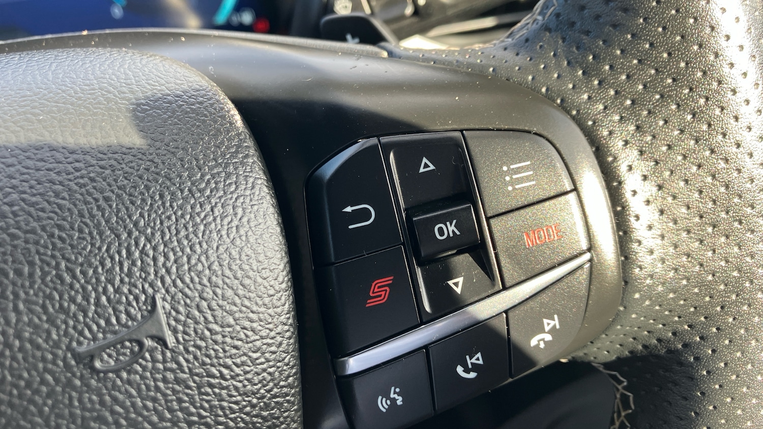 Used Ford Focus 2021 for sale - 76378930: Photo 23