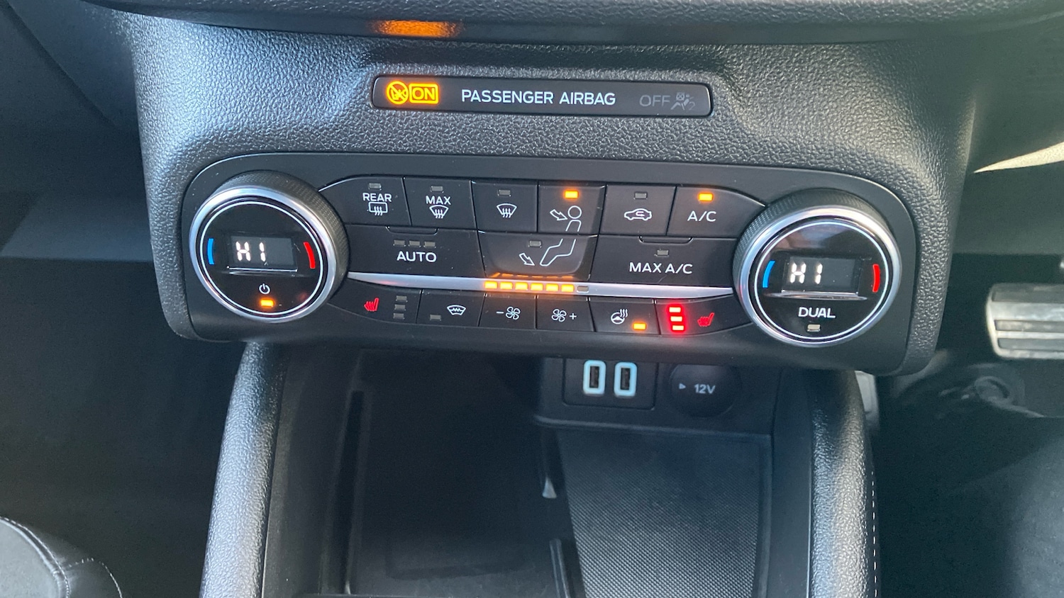 Used Ford Focus 2021 for sale - 76378930: Photo 26