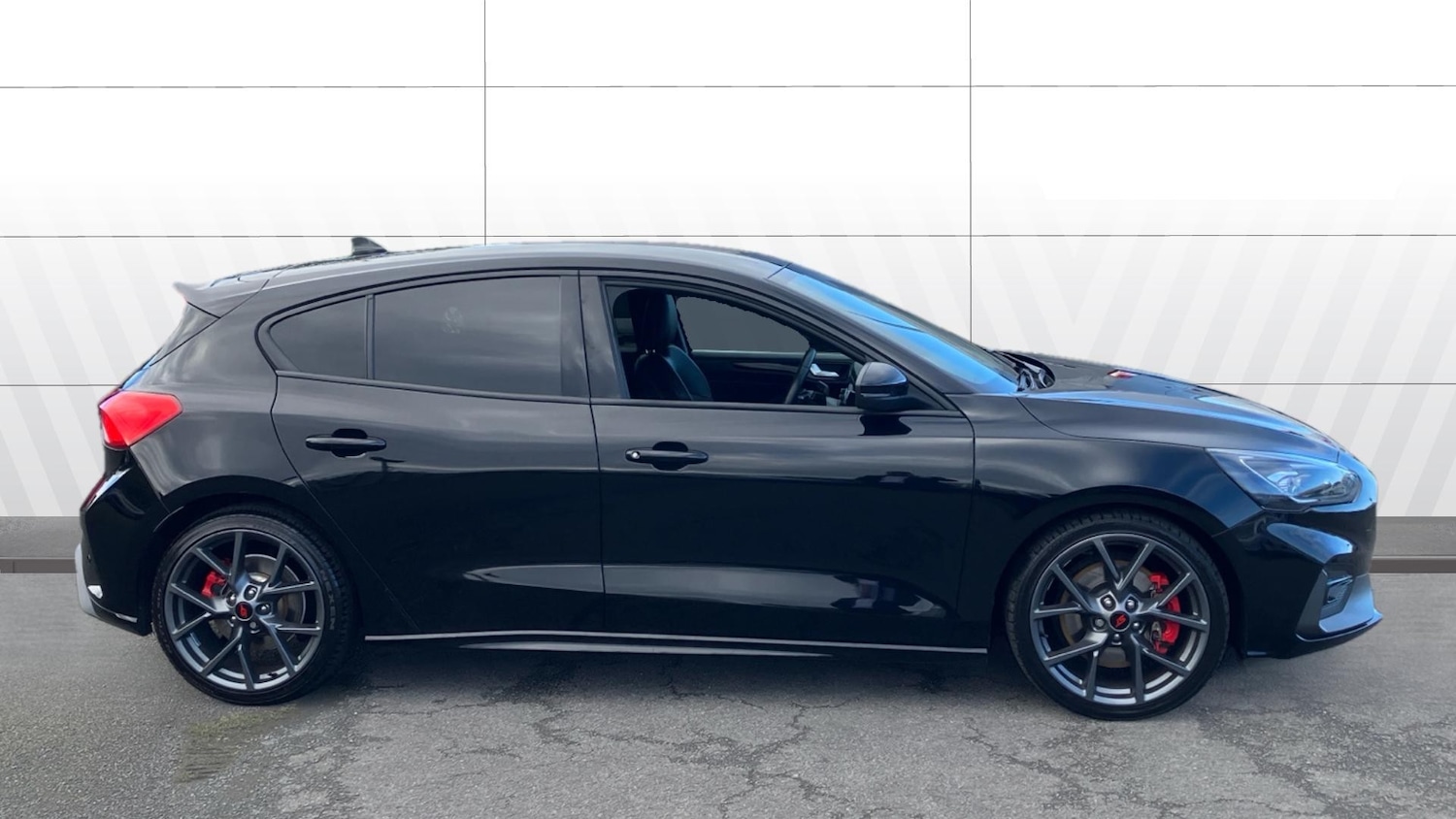 Used Ford Focus 2021 for sale - 76378930: Photo 5