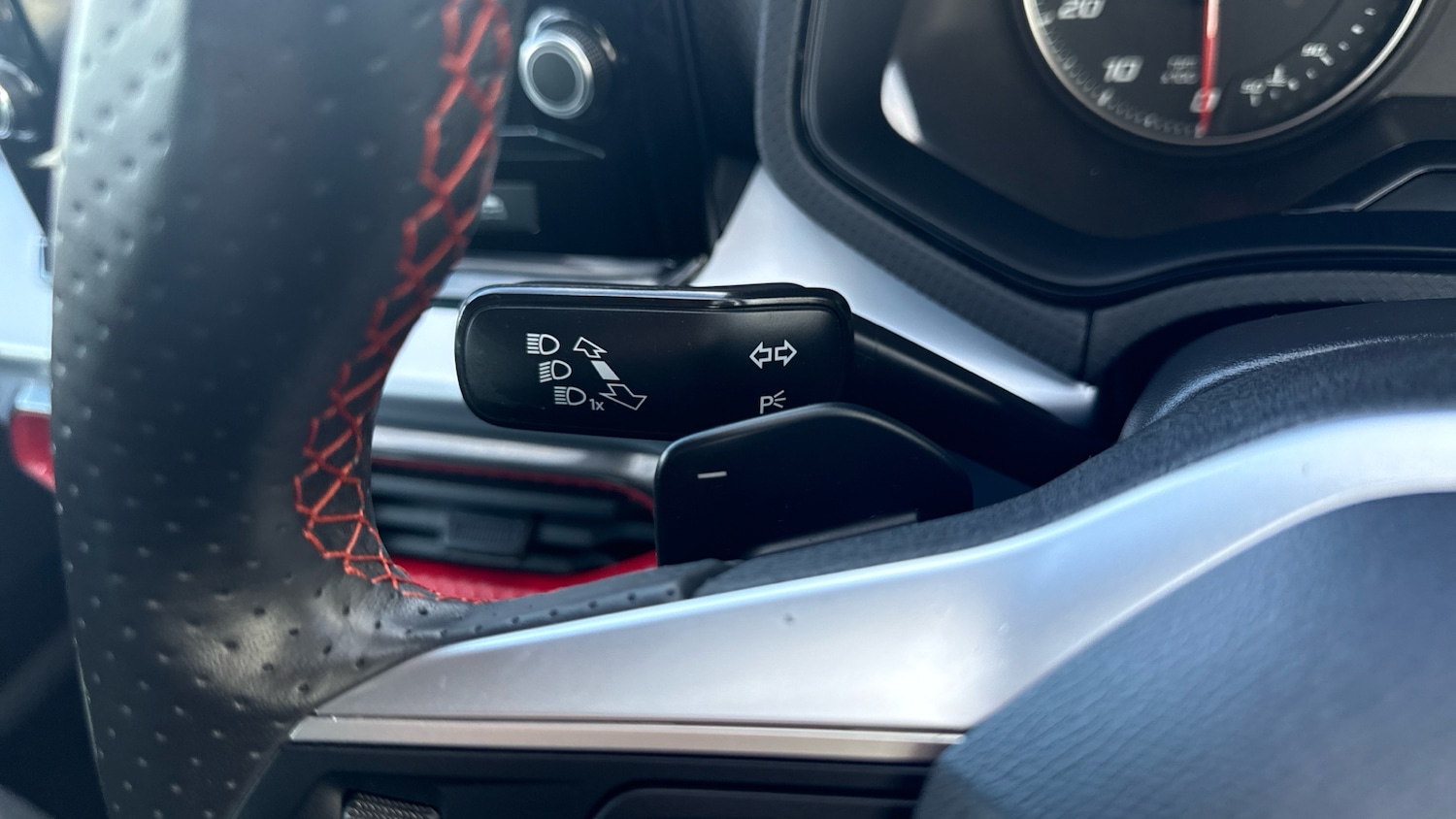 Used SEAT Arona 2023 for sale - 78042635: Photo 24