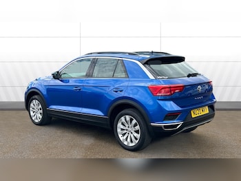 Used Volkswagen T-Roc 2020 for sale - 78581976: Photo