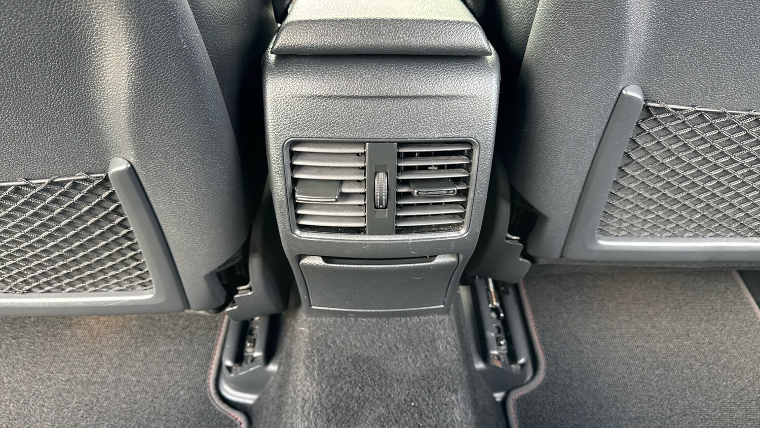 Used Mercedes-Benz GLA 2016 for sale - 78222733: Photo 51