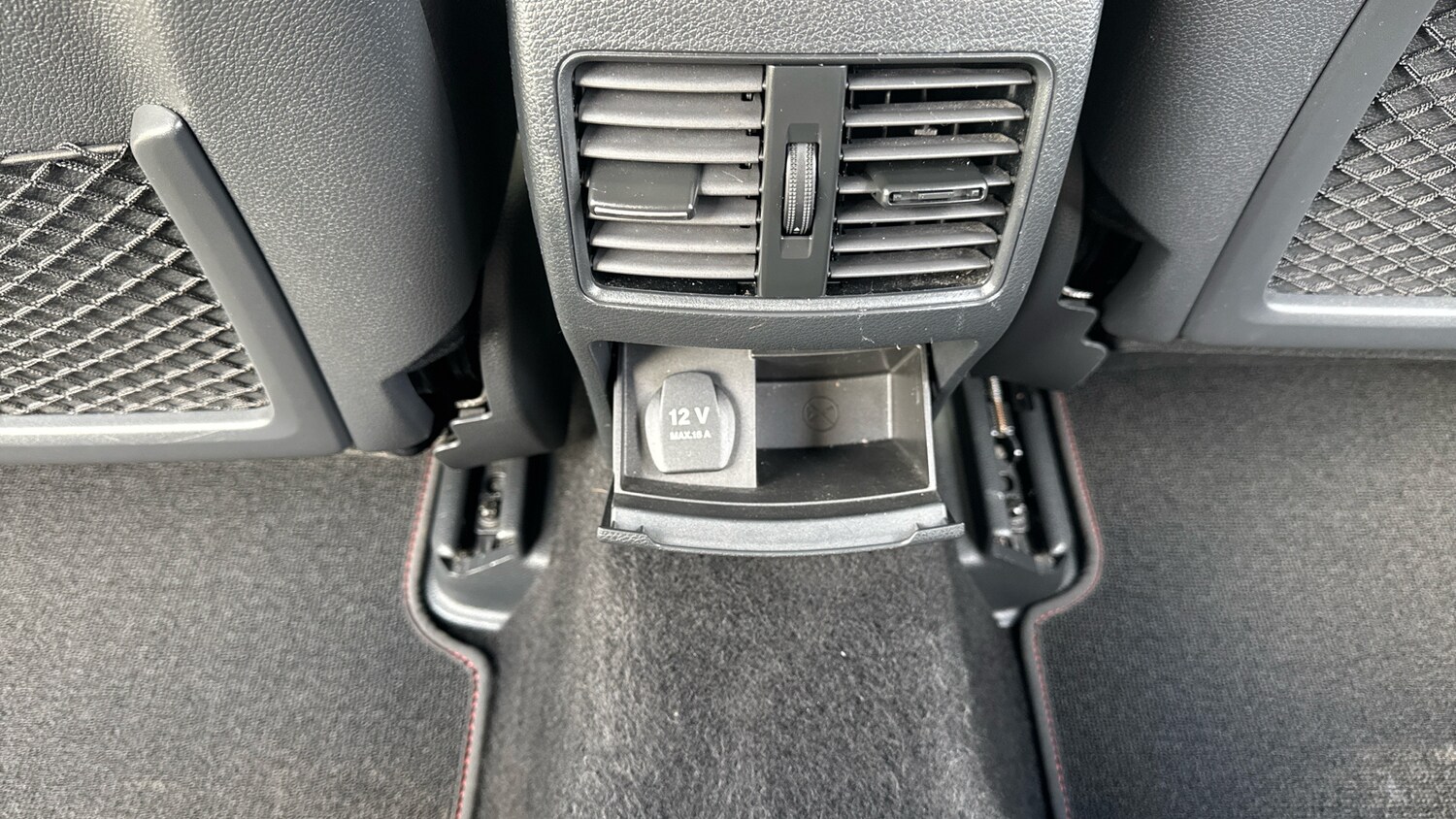 Used Mercedes-Benz GLA 2016 for sale - 78222733: Photo 52