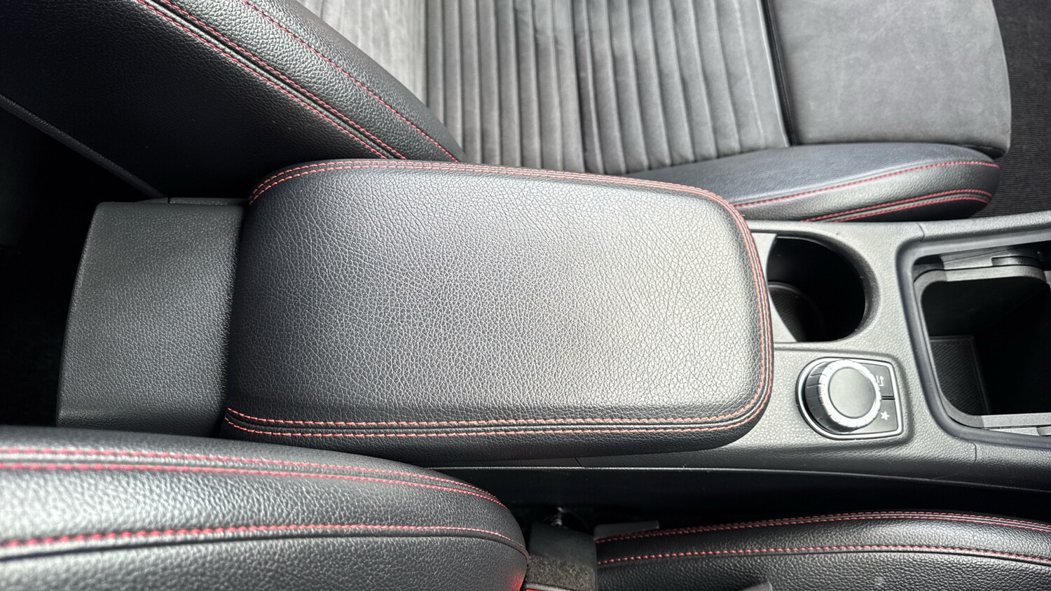 Used Mercedes-Benz GLA 2016 for sale - 78222733: Photo 61