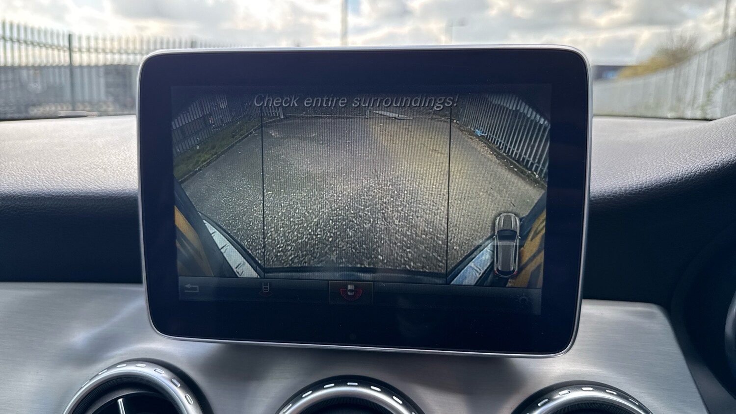 Used Mercedes-Benz GLA 2016 for sale - 78222733: Photo 92