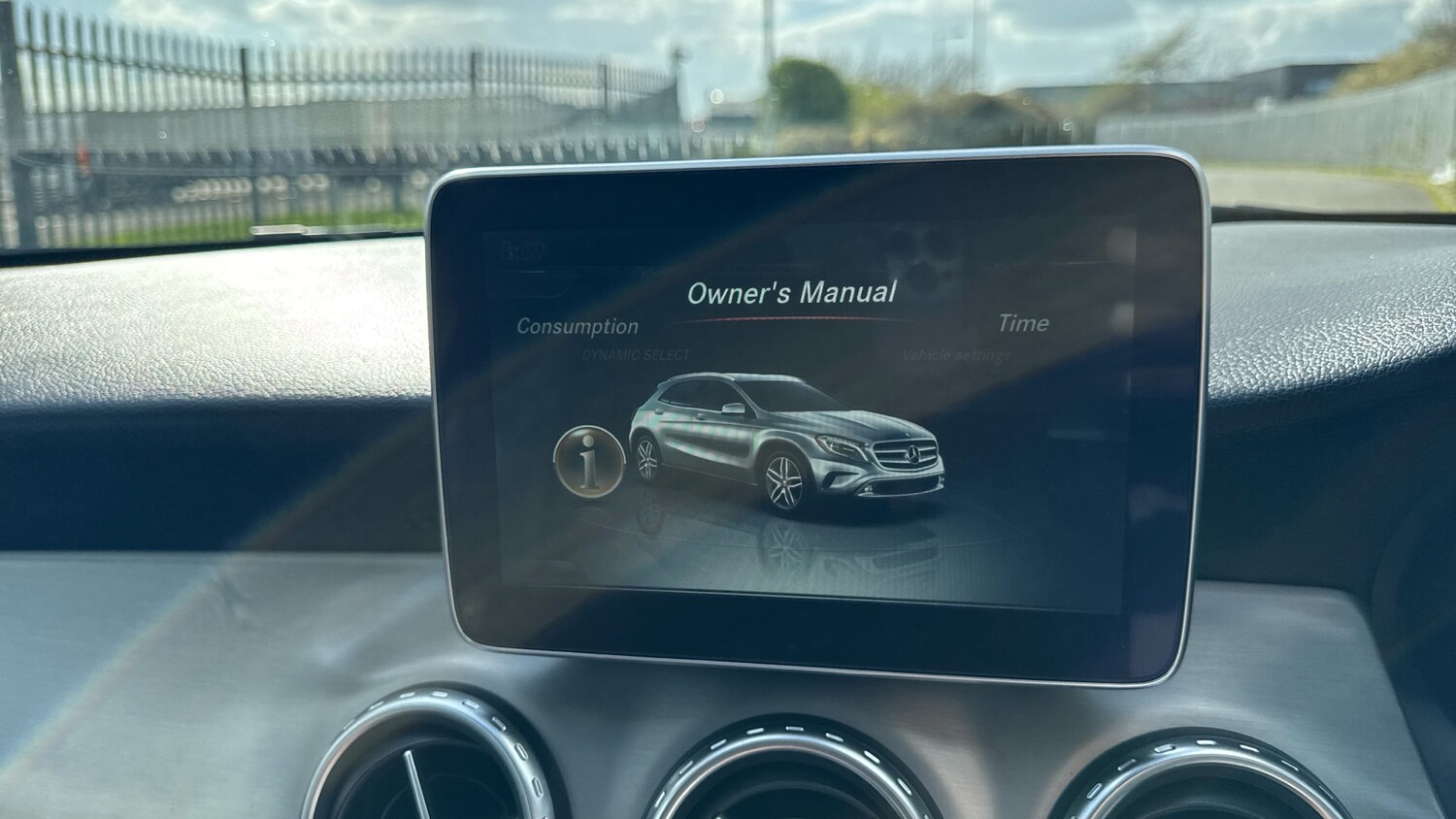 Used Mercedes-Benz GLA 2016 for sale - 78222733: Photo 97