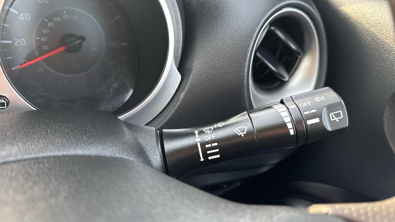 Used Nissan Juke 2015 for sale - 77979832: Photo 31