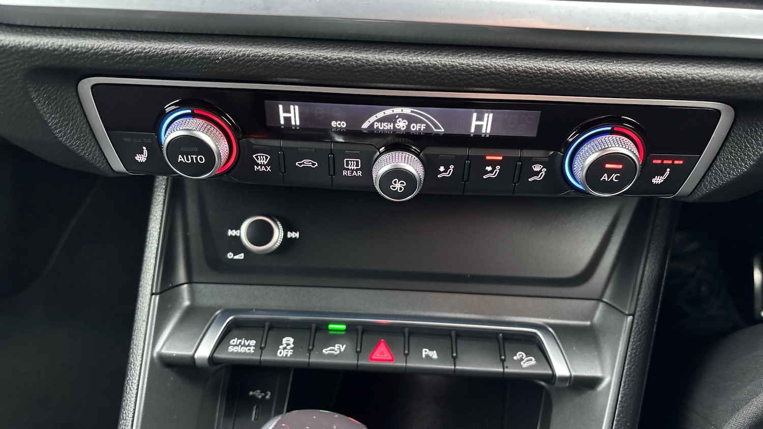 Used Audi Q3 2021 for sale - 77353478: Photo 36