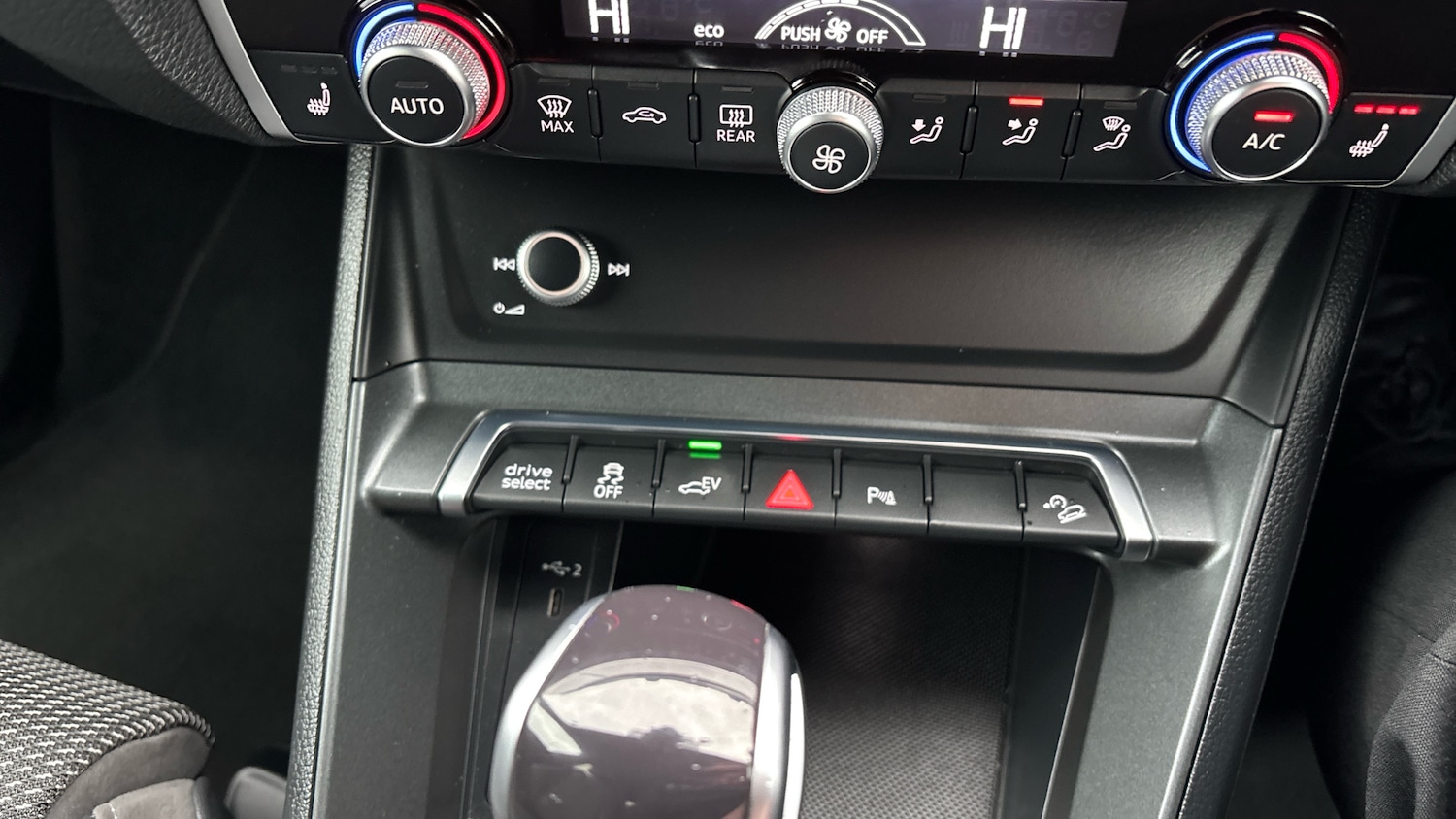 Used Audi Q3 2021 for sale - 77353478: Photo 37