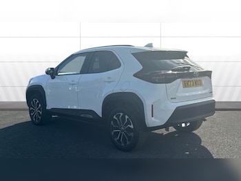 Used Toyota Yaris Cross 2023 for sale - 79320603: Photo