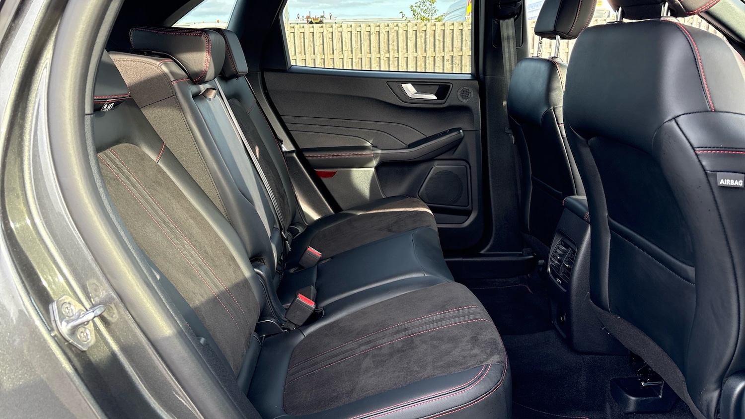 Used Ford Kuga 2025 for sale - 76366871: Photo 16