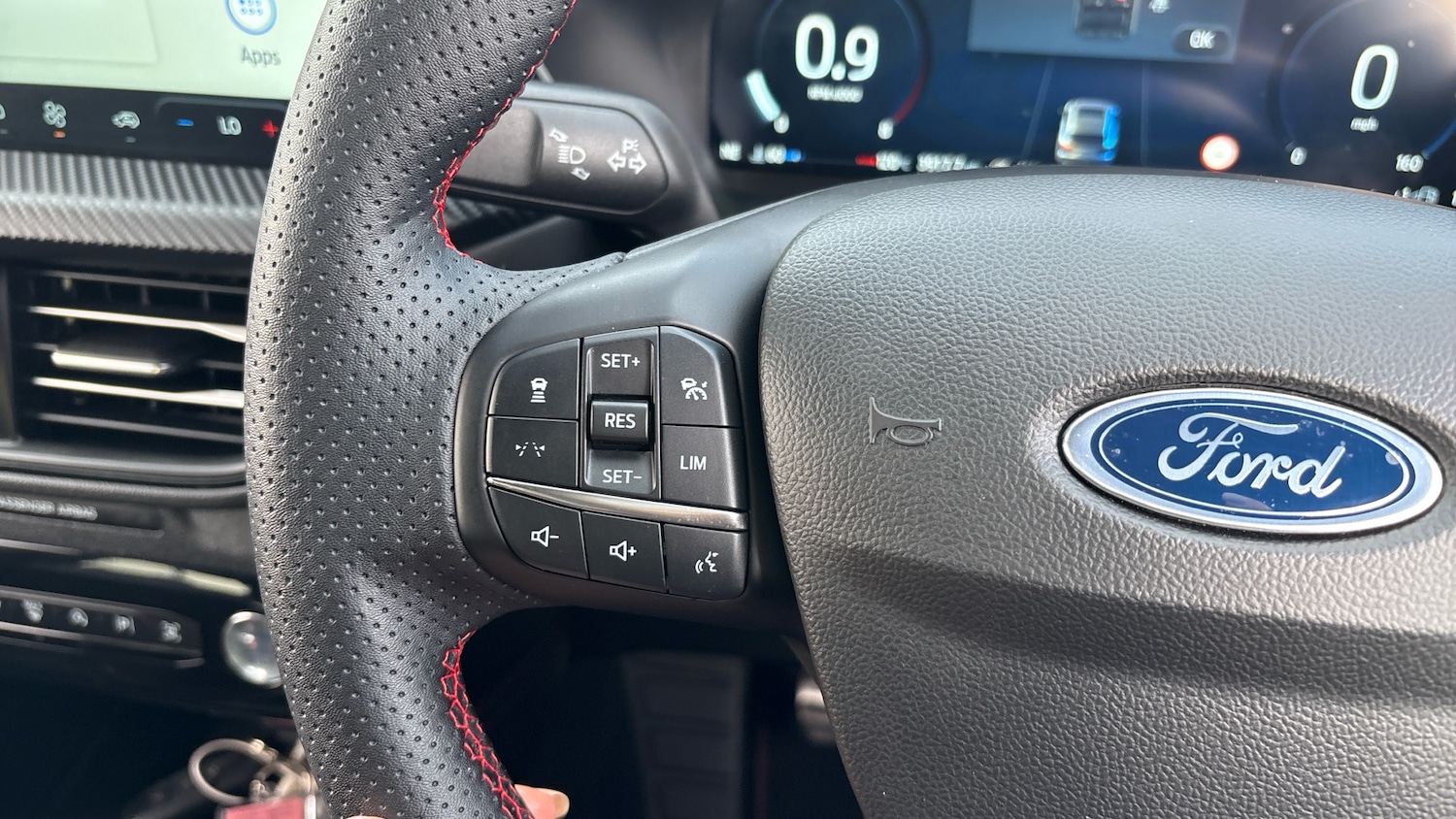 Used Ford Kuga 2025 for sale - 76366871: Photo 32