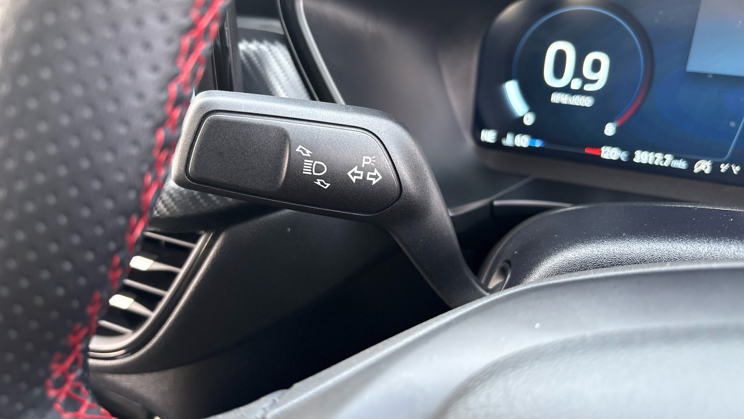 Used Ford Kuga 2025 for sale - 76366871: Photo 33